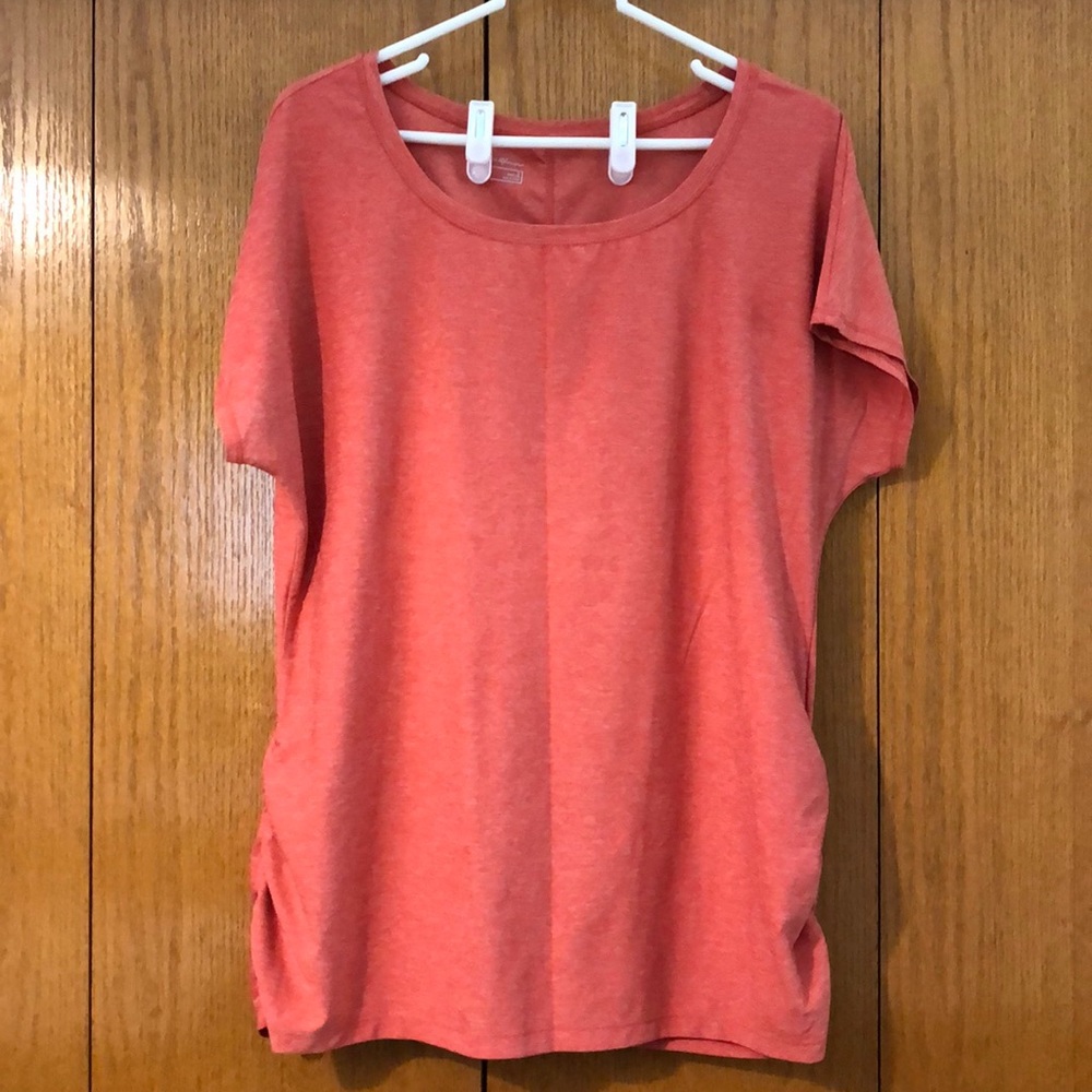 Coral Eddie Bauer Infinity t-shirt, sz L